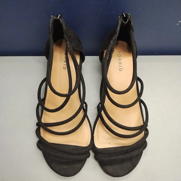 Torrid Strappy Sandals Womens US 10W Black Fabric Block Heel Open Toe Back Zip - Picture 7 of 9